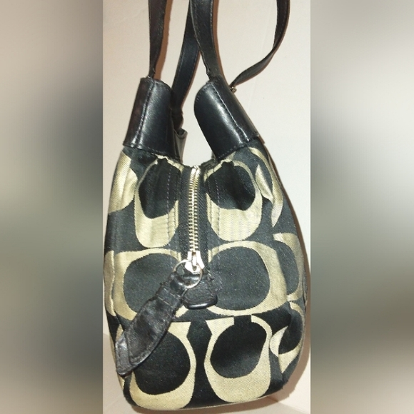 ★BEAUTIFUL!!★EUC COACH "Lexi" Large Signature Sateen 3 Section Interior Satchel - Picture 15 of 16